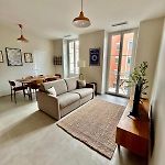 Charming Accommodation In Port De Nice