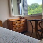 Private Room-1 In Hannana Apartment- 2 Min Walk To Tram 12 Min To Nice Train Station 15 Min To Massena Place