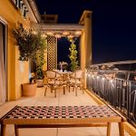 Luxurious Penthouse, 2 Bedroom Suites, 3 Spacious Terraces, Gorgeous Views Of Mountains And Sea,