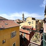 Bb Ot Petit Balcon De La Providence - Old Town
