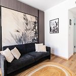 Oasis Azur 1 Min From The Beach