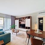 Nestor&Jeeves - Victoria - Delux Apartment City Center