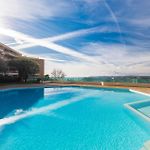 Appartement Calme Avec Piscine Vue Mer & Montagne