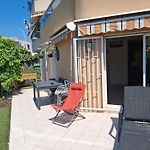 Lovely Apartment With Private Garden And A Swimming-Pool