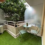 Joli studio climatisé avec terrasse au calme