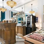 The Jay Hotel By Happyculture