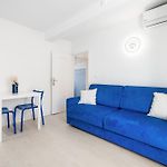 Nice Renting - 6C France - Chic Stay Pedestrian Zone Sea Massena