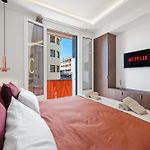 Luxueux, Spacieux Dans Le Quartier Du Port