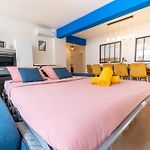 Grand appartement idéal famille, proche plage, bon emplacement pour visiter la Côte d\'Azur