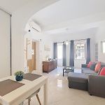 Nestor&Jeeves - Bela Vista - Central - Close Sea