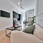 Ref 118 Oliviera 2 Beds Apartment in Riquier