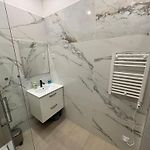 Au cœur du Vieux Nice, superbe studio refait à neuf