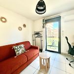 Studio 600 m de la Promenade des Anglais