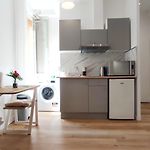 Appartement port et vieux Nice Direct from Airport by tramway
