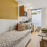 Lavie Maison Hot Tub Seaside Studio