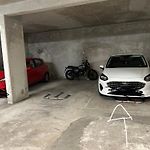 Appartement Spacieux Au Port De Nice Avec Clim Et Parking Gratuit