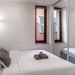 Authentic Nice Old Town, Separate Bedroom, Ac
