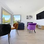 Comfort And Relaxation And Swimming Pool