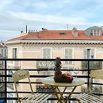 Elegant Apartment With Balcony, Central Nice