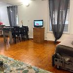 Appartement Entresol Nice 1,2 Kilometre De La Plage Mer Promenade