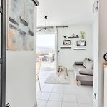 Heidi Braesch Apartment