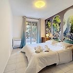 One Bedroom Apartment With Terrace , Port De Nice , Ideal Location