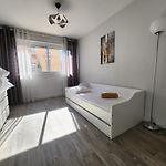 Port Vue Mer Confort Parking By Nicesitter