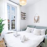 Charming City Center Studio 402