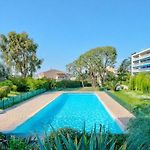 Sea View And Premium Comfort With Ac And Wifi