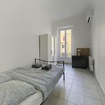 Cozy And Renovated Apartment - Hyper Central - Air Conditioner