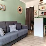 Studio avec balcon à 7 min du port et de Garibaldi