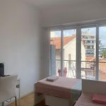 Mirela\'S Private Room With Key, Ac, Lift & Balcony In The Center Of Nice On The Cote D\'Azur