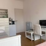 Mirela\'S Private Room With Key, Ac, Lift & Balcony In The Center Of Nice On The Cote D\'Azur