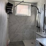 Location Dans Residence Privee,Securisee ,Parking Gratuit , 1 Minute Du Tramway, A 9 Minute Du Centre Ville, Accessible A Plusieurs Transports