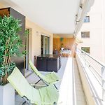 Luxurious Mediterranean Apartement