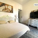 Nice Center Room