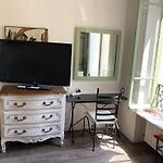 Nice Center Room