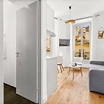 Charming City Center Studio 302
