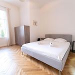 Superbe Appartement Avec Jardin Piscine, Garage