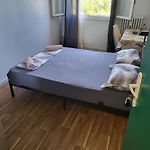 Private Room-3 In Hannana Apartment- 2 Min Walk To Tram 12 Min To Nice Train Station 15 Min To Massena Place
