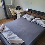 Private Room-3 In Hannana Apartment- 2 Min Walk To Tram 12 Min To Nice Train Station 15 Min To Massena Place