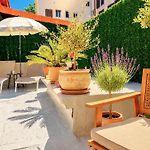 Le Petit Nice - 4 Studios, 2 With Private Terrace - Nice Centre