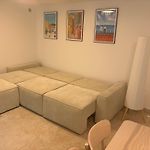 Appartement Neuf 2 Chambres Et Salon - Proche Mer & Aeroport