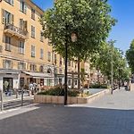 Studio au calme dans le quartier animé du vieux Nice
