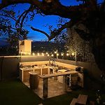 Magnifique Appartement Avec Piscine Et Jardin