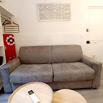 Bright And Quiet Studio In Nice