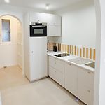 Garibaldi 2 Bedrooms, 2 Bathrooms, Ac