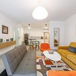 Charmant T2 Avec Terrasse Et Parking Privatif