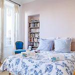 My Casa Guisol 17 - Elegant 3 Bedroom Apartment Near The Old Port