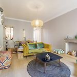 My Casa Guisol 17 - Elegant 3 Bedroom Apartment Near The Old Port
